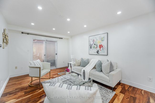1659 Dreyber Crt, House attached with 4 bedrooms, 4 bathrooms and 1 parking in Pickering ON | Image 13