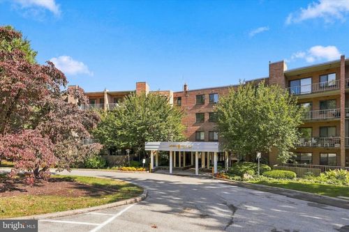 n107-1655 Oakwood Dr, PENN VALLEY, PA, 19072-1015 | Card Image