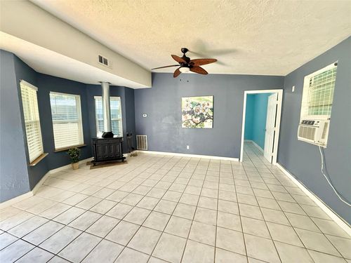 2434 Shady Creek Ln, Freeport, TX, 77541-7699 | Card Image