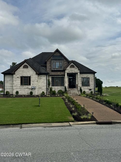 1449 Clubhouse Dr, Dyersburg, TN, 38024-8868 | Card Image