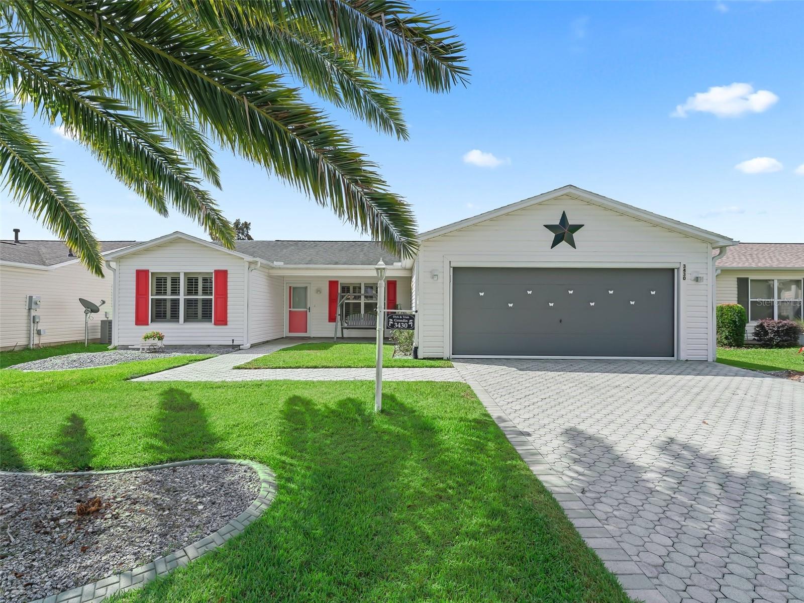 Auburndale Ave, The Villages, FL 32162