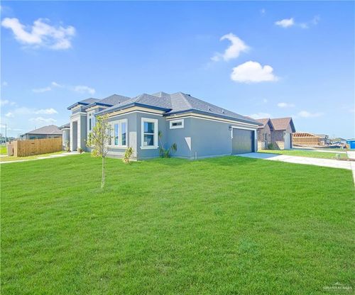 1271 Stirrup Cir, San Benito, TX, 78586 | Card Image