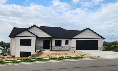 495 Foxfield Ct, Oregon, WI, 53575-3265 | Card Image