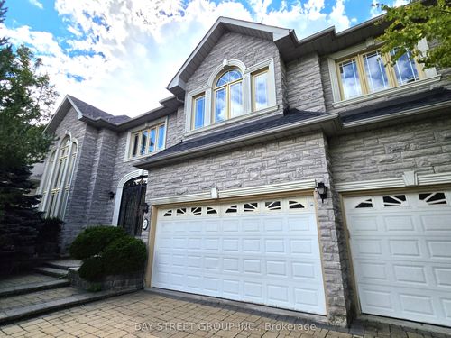 58 Bowan Crt, North York, ON, M2K3A7 | Card Image