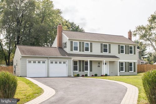17212 Brown Rd, POOLESVILLE, MD, 20837-2011 | Card Image