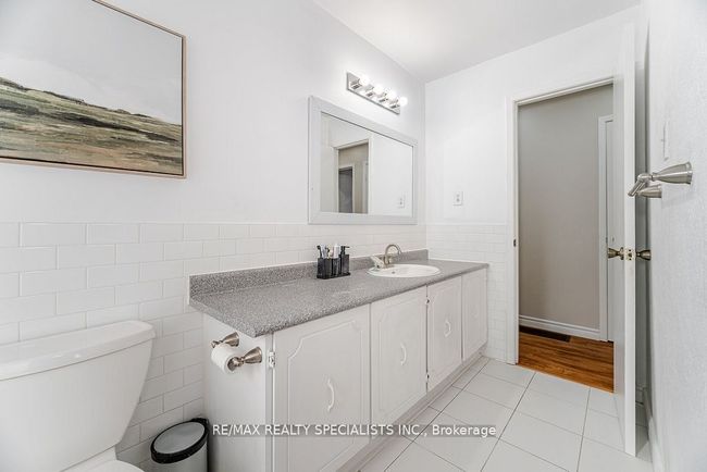 36 Blackthorn Lane, House other with 6 bedrooms, 2 bathrooms and 4 parking in Brampton ON | Image 21
