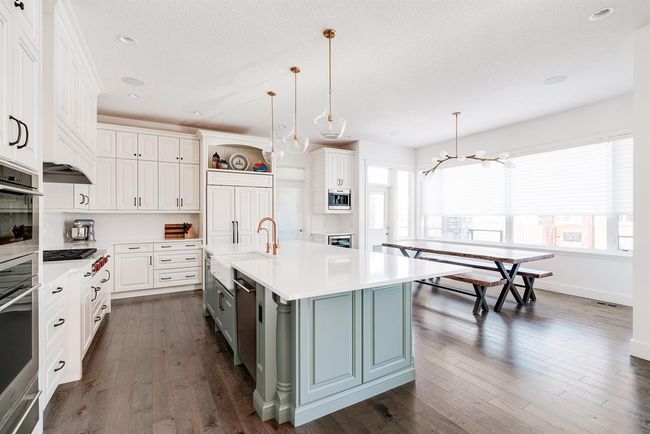 6440 Laurentian Way Sw, House detached with 4 bedrooms, 4 bathrooms and 6 parking in Calgary AB | Image 14