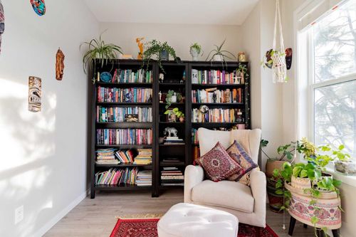 178 Livingston Ave Ne, Calgary, AB, T3P0V9 | Card Image