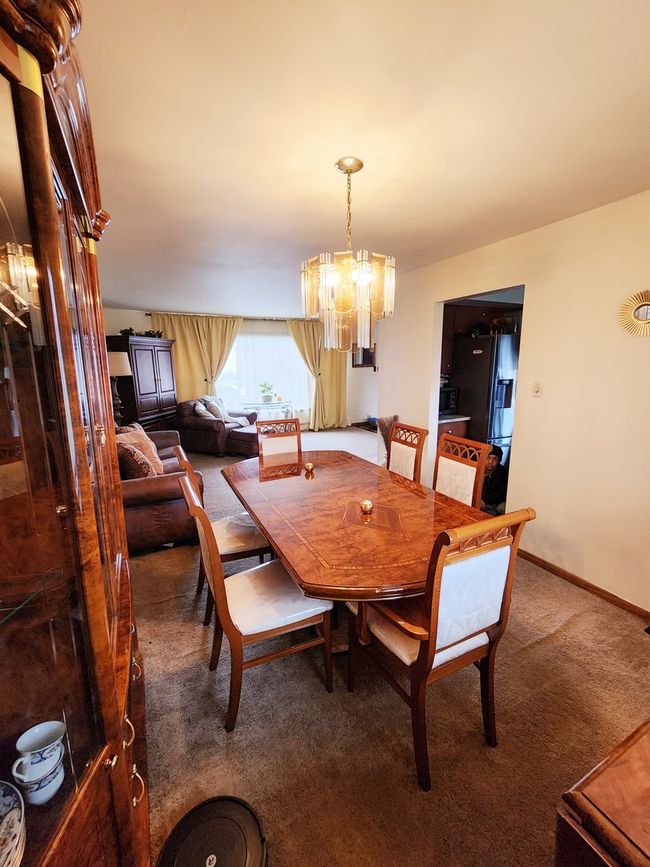 15928 Avalon Ave, House other with 5 bedrooms, 3 bathrooms and 2 parking in South Holland IL | Image 4