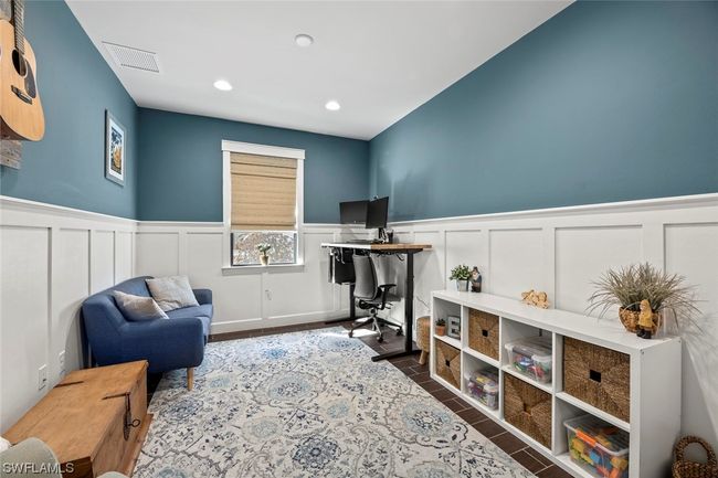 20506 Black Tree Ln, House other with 3 bedrooms, 3 bathrooms and null parking in ESTERO FL | Image 20