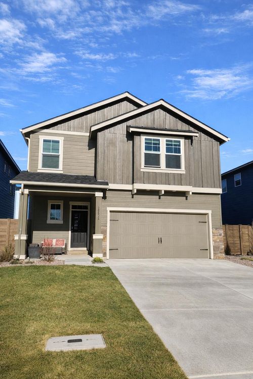 20632 Kira Dr, Bend, OR, 97702-8132 | Card Image