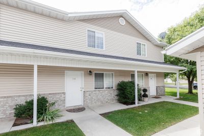 Front of Townhome | Image 1