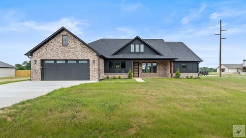 81 Ranch Road, Texarkana, TX, 75503 | Card Image
