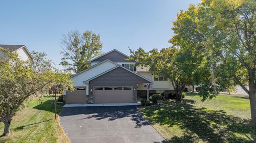 4010 Hampton Ct, Monticello, MN, 55362-8605 | Card Image