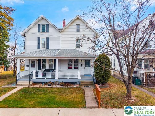 29 S 6th St, Quakertown, PA, 18951-1201 | Card Image