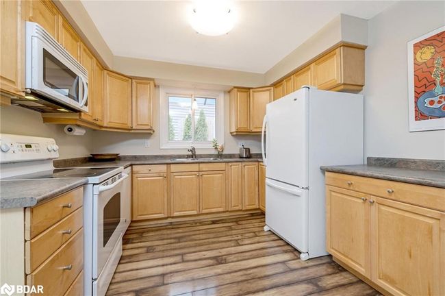 11 Hillside Dr, House other with 4 bedrooms, 3 bathrooms and 4 parking in Georgetown ON | Image 17