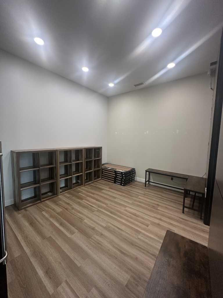 Commercial Sale in Sylvan Lake 4