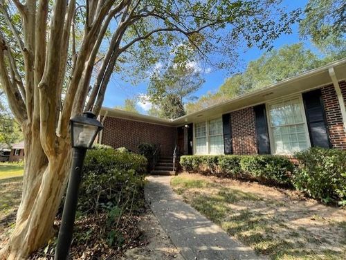 3935 Tifton Dr, Columbus, GA, 31907-1619 | Card Image