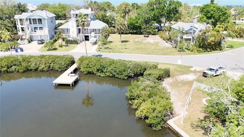 231 Lagoon Dr, PALM HARBOR, FL, 34683 | Card Image