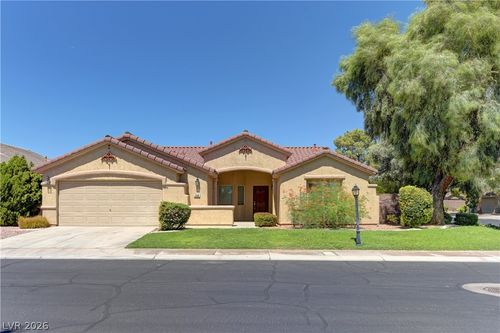 5488 Apron Ct, Las Vegas, NV, 89122-4740 | Card Image