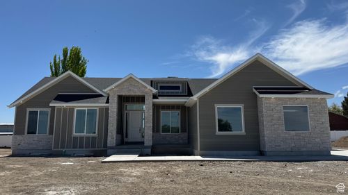 127-368 E Stafford St, Grantsville, UT, 84029-5905 | Card Image
