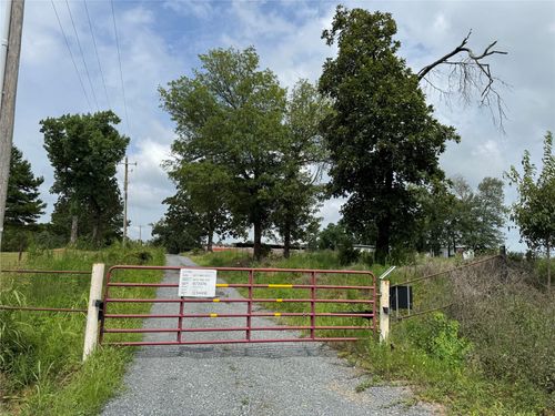 492 Monroe Ave, Haughton, LA, 71037-8702 | Card Image