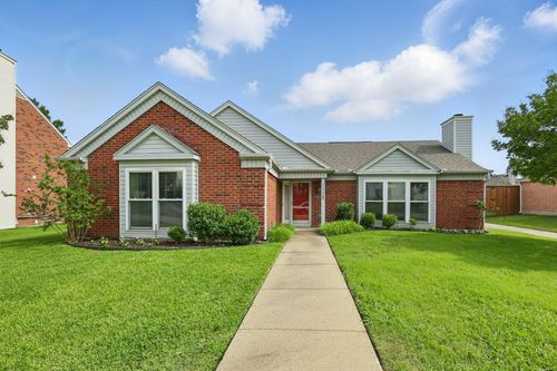 1338 Saddleback Ln, Lewisville, TX, 75067-5520 | Card Image