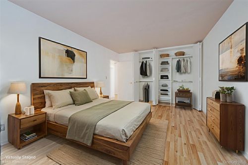 3v-52 39th Ave, Sunnyside, NY, 11104-1008 | Card Image