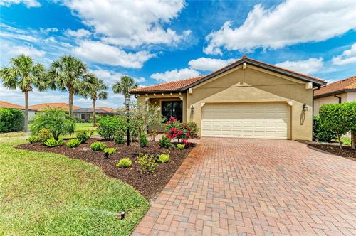 10111 Malachite Dr, BRADENTON, FL, 34211-4701 | Card Image
