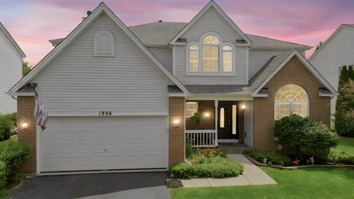 1904 Maple Glen Dr, Plainfield, IL, 60586-6626 | Card Image