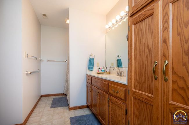 2480 Koa Rd, House other with 4 bedrooms, 4 bathrooms and null parking in Grantville KS | Image 11