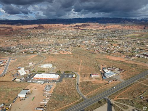 bcf-2381 S Highway 191, Moab, UT, 84532-3430 | Card Image