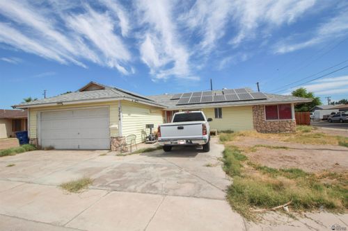 2204 W 18th St, Yuma, AZ, 85364-5102 | Card Image