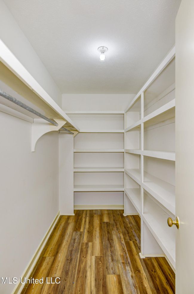 Fourth Bedroom Walk-In Closet | Image 40