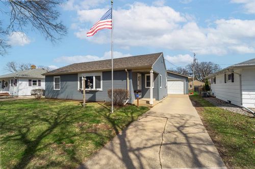 227 S Matthew Street Street, KIMBERLY, WI, 54136 | Card Image