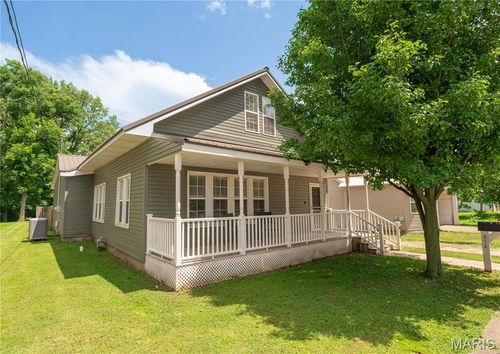 414 N Poplar St, Dexter, MO, 63841-1739 | Card Image