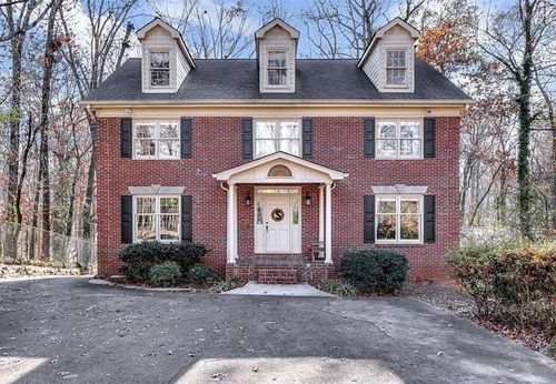 555 Greenland Rd, atlanta, GA, 30342-2045 | Card Image