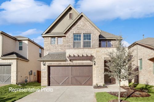 2121 Belvedere St, Garland, TX, 75041-3804 | Card Image