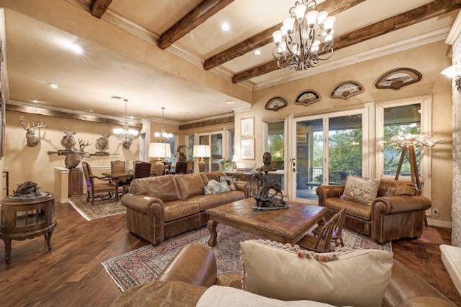 UNIT-29 - 2305 Barton Creek Blvd, Condo with 4 bedrooms, 4 bathrooms and 5 parking in Austin TX | Image 4