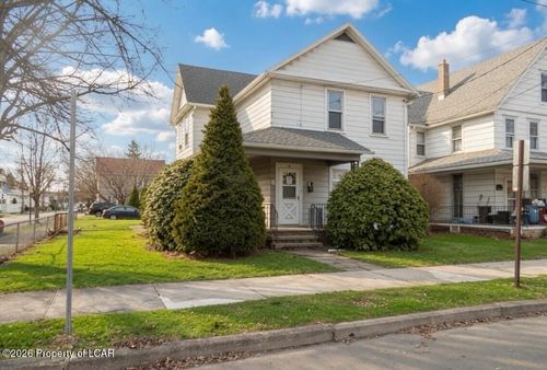 124 Dorrance St, Kingston, PA, 18704-2817 | Card Image