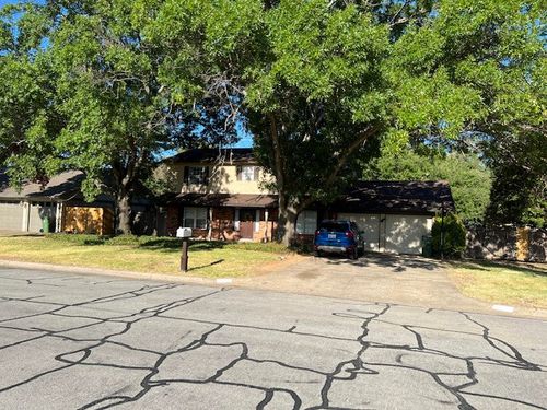 1912 Winewood Ln, Arlington, TX, 76013-4843 | Card Image