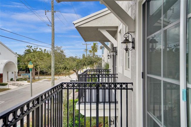 63 Nw 4 Th Ave, Townhouse with 3 bedrooms, 4 bathrooms and null parking in Delray Beach FL | Image 36