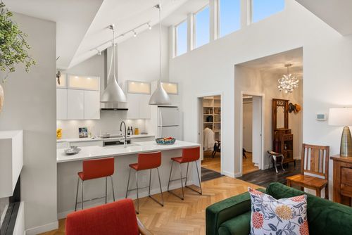 413-5800 Andrews Rd, Richmond, BC, V7E6M2 | Card Image