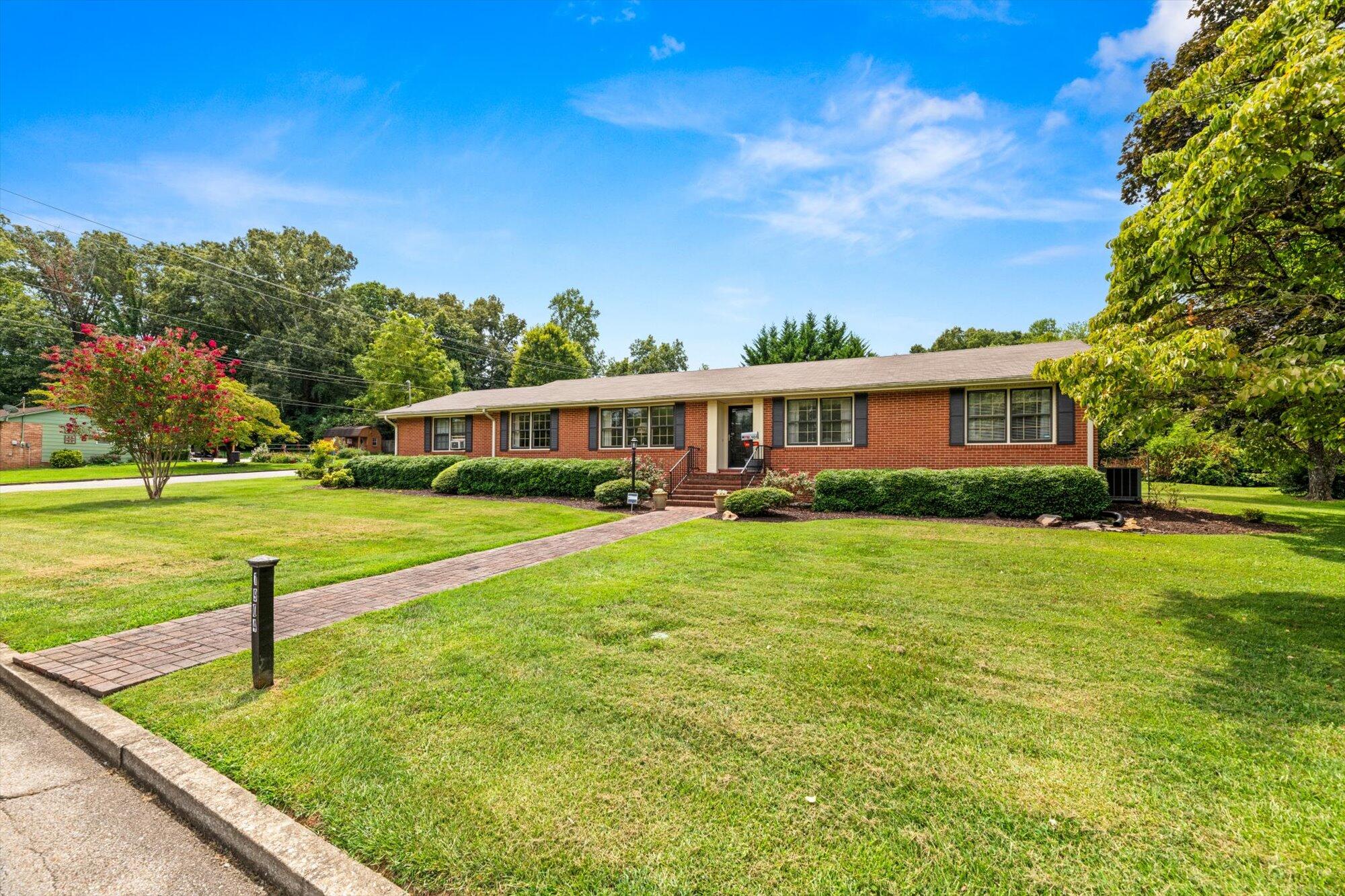 Seminole Ln, Athens, TN 37303