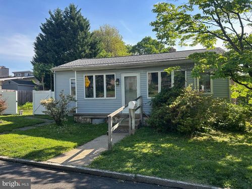 133 Maple Ave, BELMONT HILLS, PA, 19004-1920 | Card Image