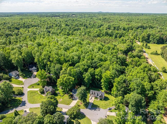 319 Beacon Hills Dr, House other with 4 bedrooms, 4 bathrooms and null parking in Gastonia NC | Image 42