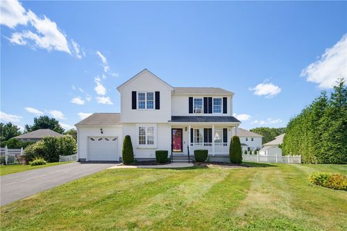 30 Gianna Dr, Cranston, RI, 02921-1915 | Card Image