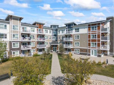 2303 - 302 Skyview Ranch Dr Ne, Condo with 2 bedrooms, 2 bathrooms and 2 parking in Calgary AB | Image 2