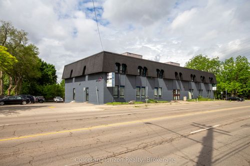 b2-1955 King St E, Hamilton, ON, L8K1W2 | Card Image