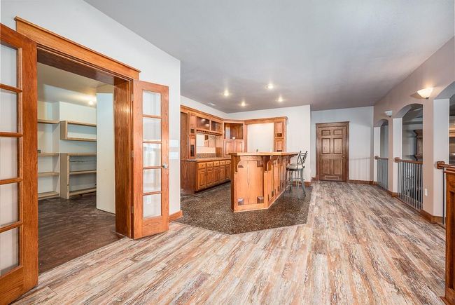 1605 Washington St, House other with 6 bedrooms, 5 bathrooms and null parking in Tonganoxie KS | Image 25